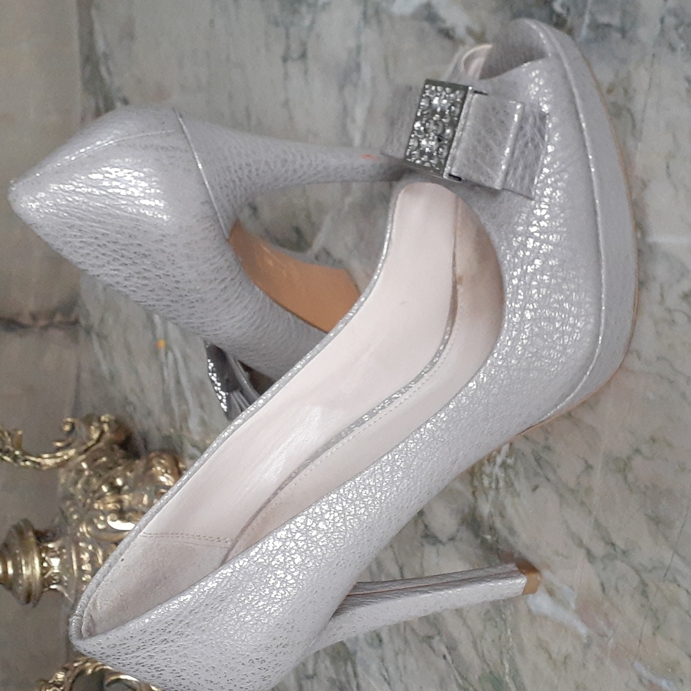 Coach shoes heels